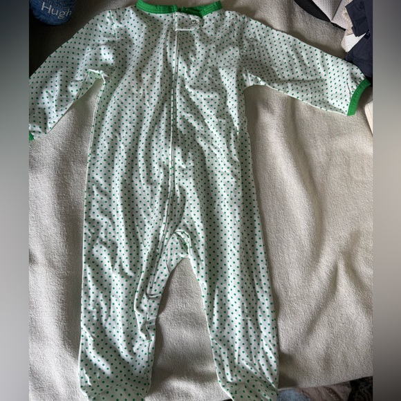 NWT Two Biscuit Home Footie Pajamas 18-24m - Picture 8 of 8